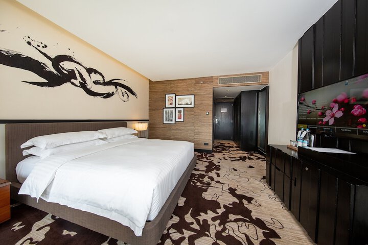 Suite Room