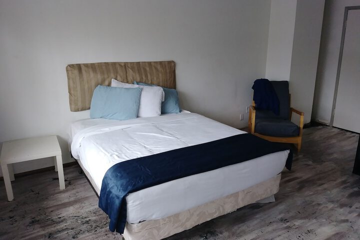 Room 5 of 30