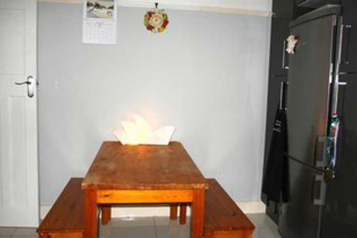 Room 11 of 19