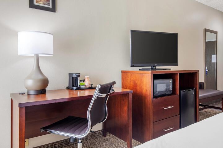 Room 9 of 49
