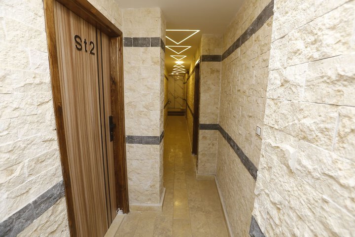 Hotel 274 of 284