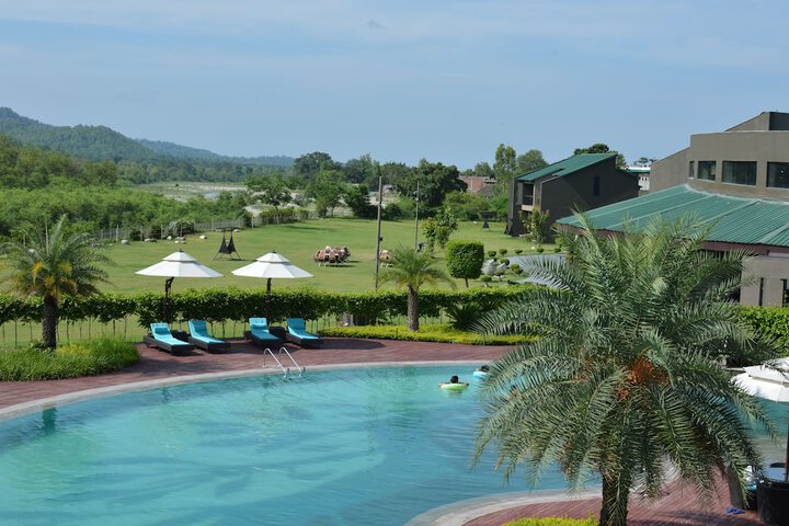 Pool Hotel