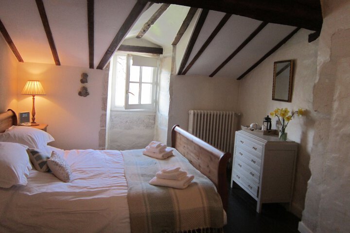Room 6 of 21