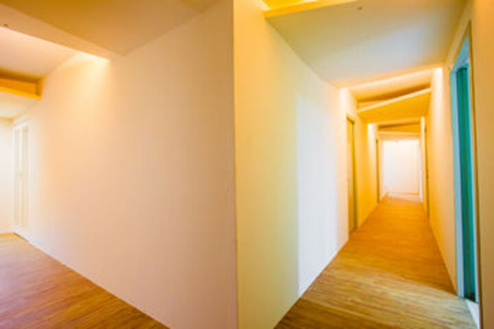 Ballroom/Hall 27 of 29