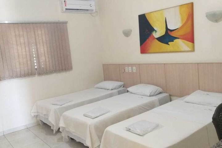 Room 4 of 40