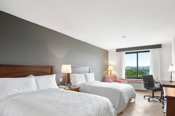 Room 16 of 75