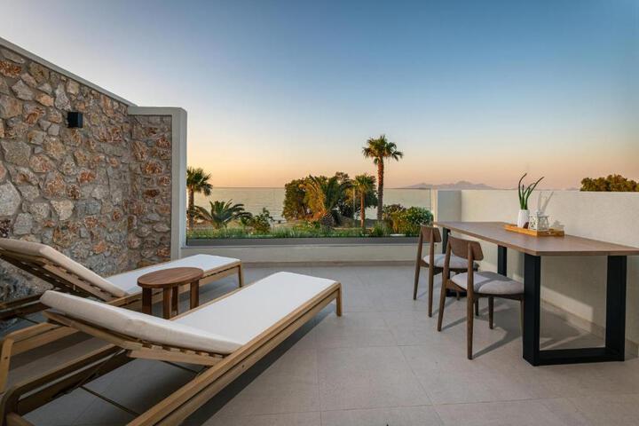General 2 of 59
