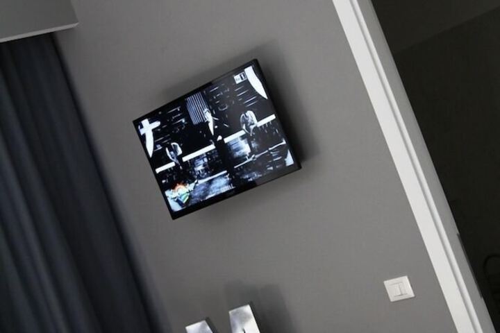 Room 7 of 20