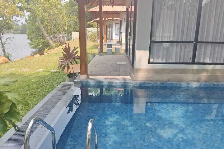 Pool 27 of 77