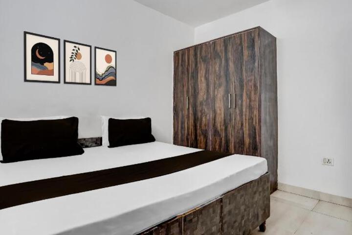 Hotel O MS Lakra Residency