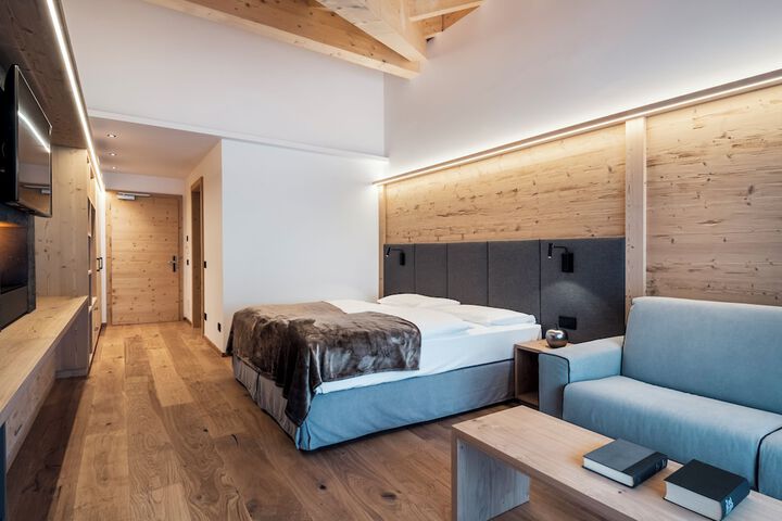 Room 25 of 73
