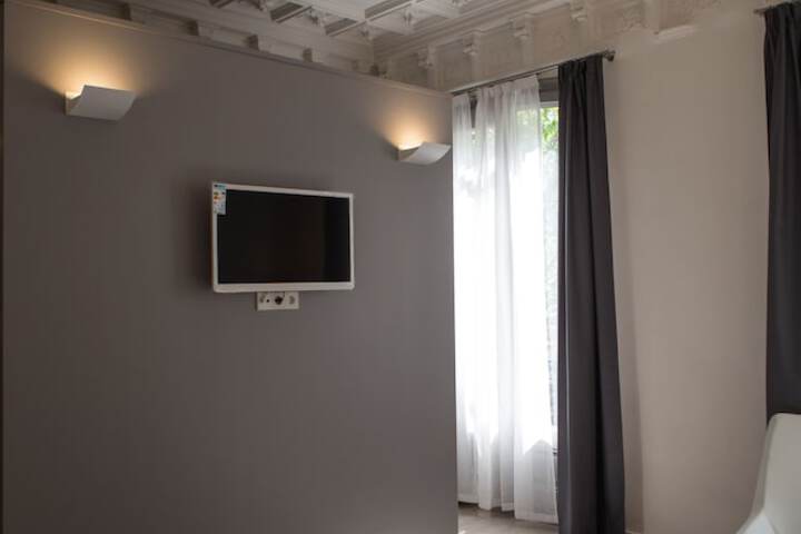 Room 29 of 61