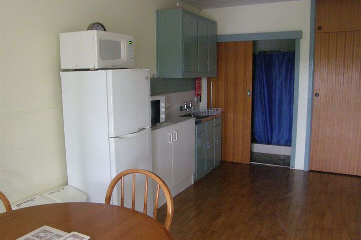 Room 17 of 27