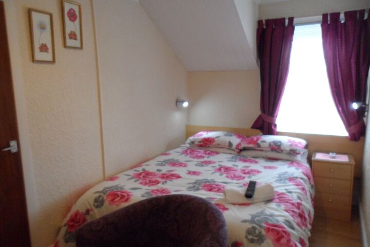 Room 7 of 131