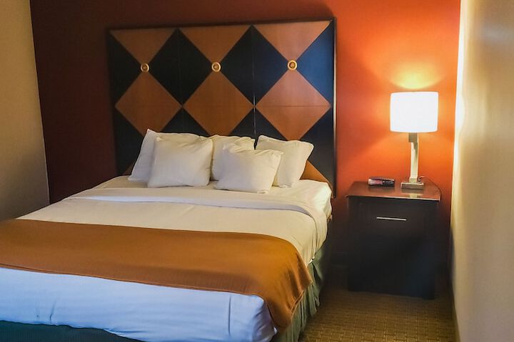 Room 14 of 67