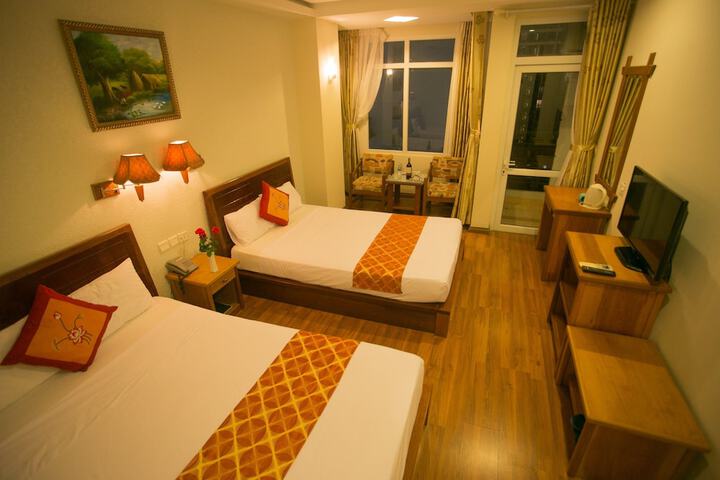 Room 22 of 78