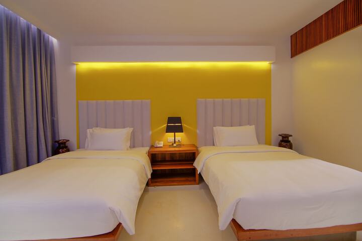 Room 89 of 169