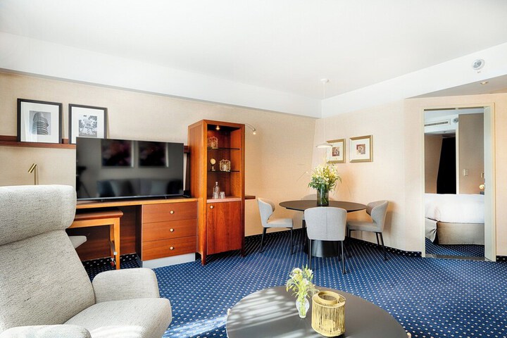 Suite Photo
