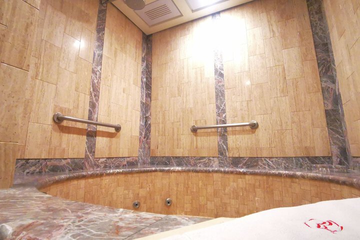Room 40 of 50