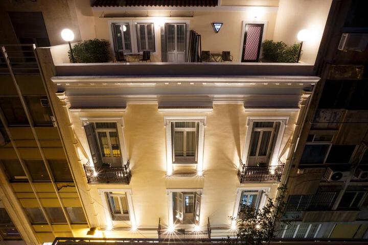 Hotel 8 of 23