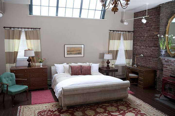 Room 15 of 62