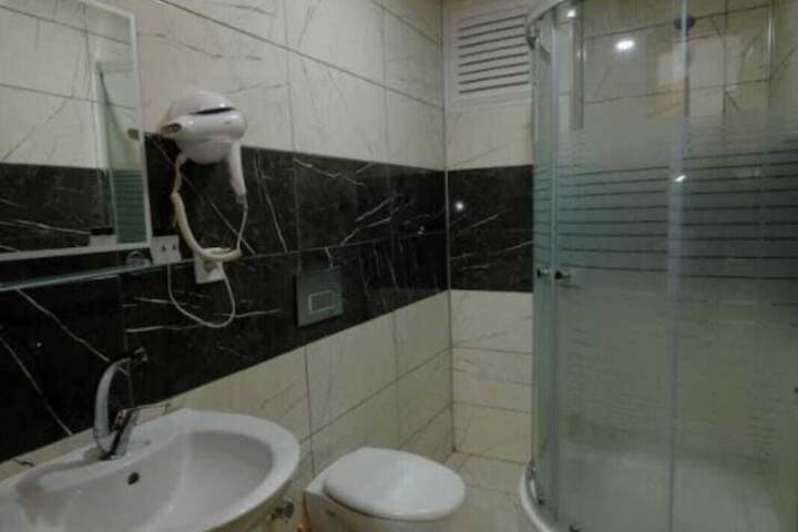 Room 17 of 29