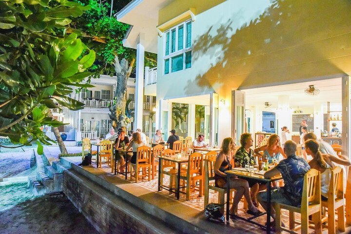 Dining Photos
