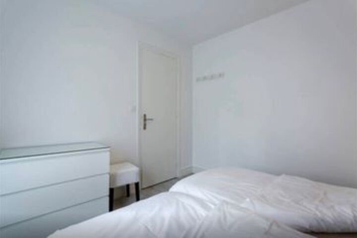 Room 26 of 68