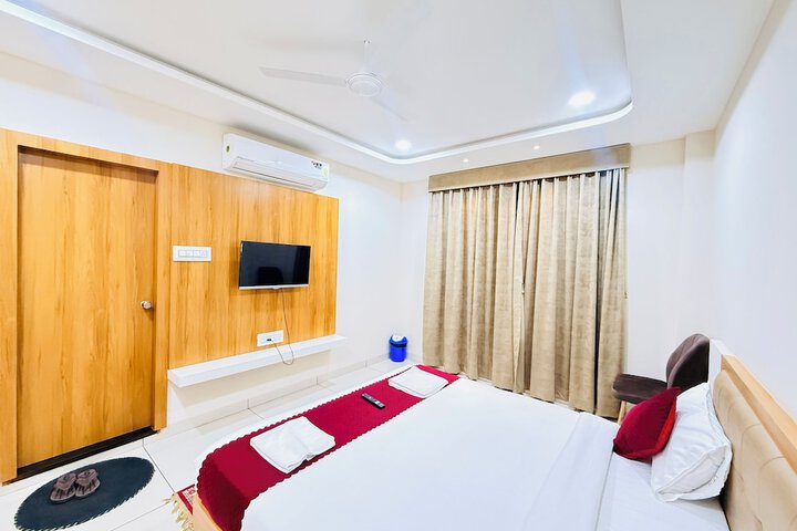 Room 16 of 43