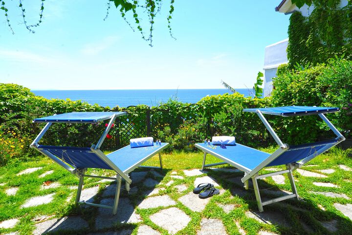 Terrace/Patio 37 of 44