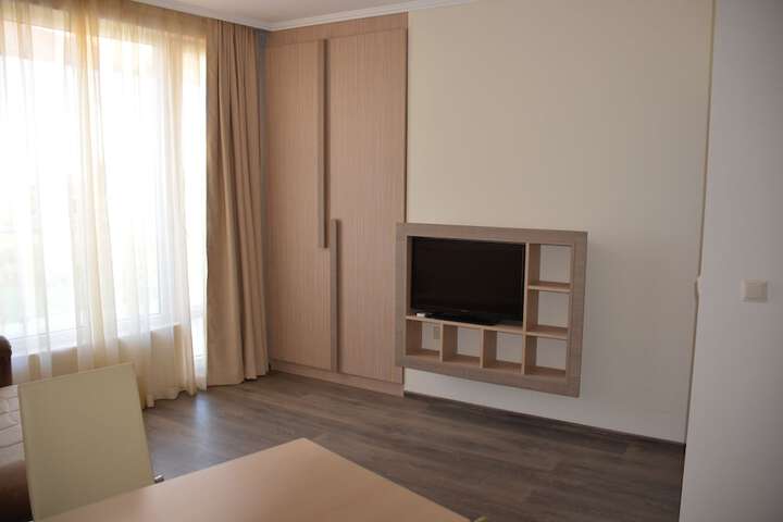 Room 14 of 68