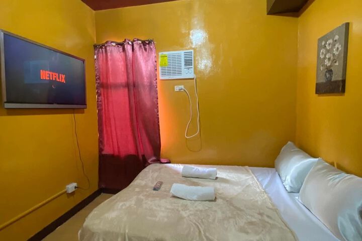 Room 21 of 24