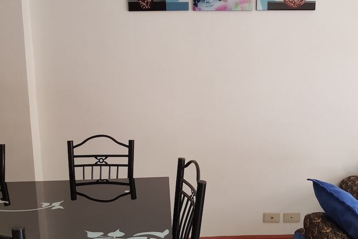 Room 5 of 25