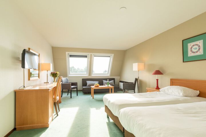 Room 9 of 52