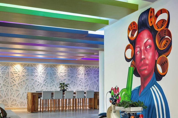 Guest Lobby