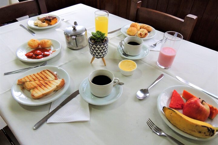 Breakfast/Coffee Service 11 of 16