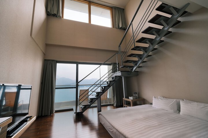 Room 30 of 71