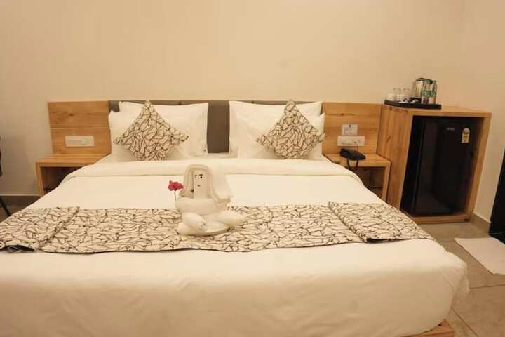 Room 35 of 112