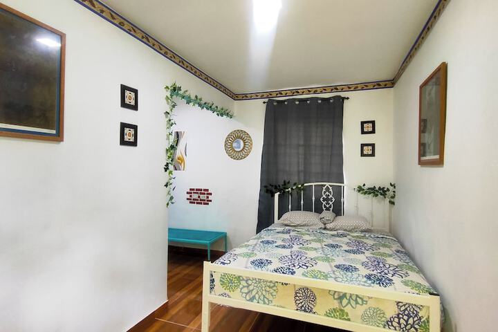 Room 4 of 46
