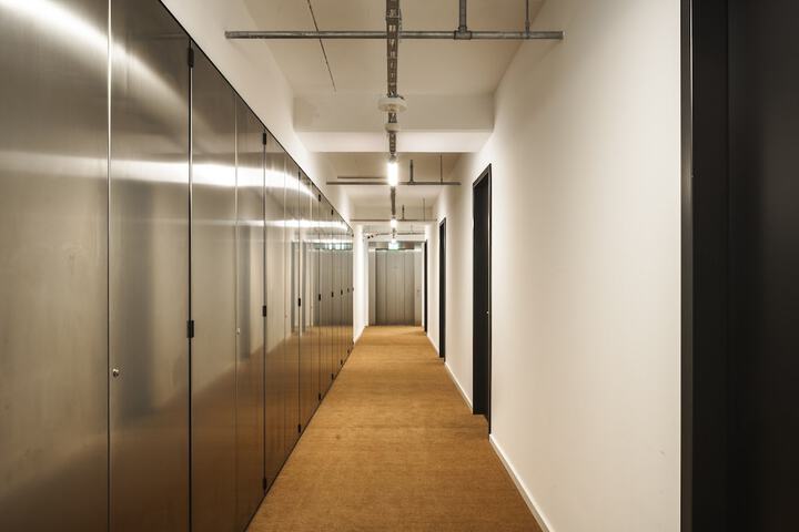 Ballroom/Hall 40 of 44