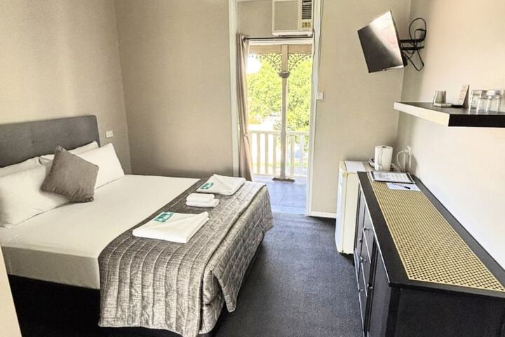 Room 14 of 45