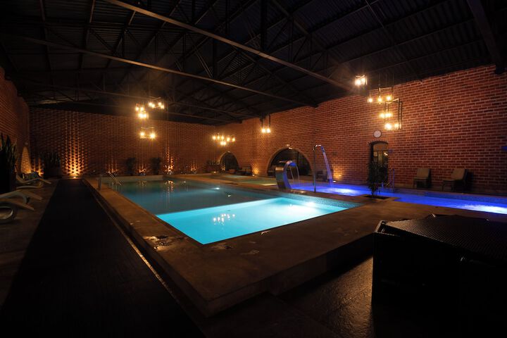 Pool 31 of 62