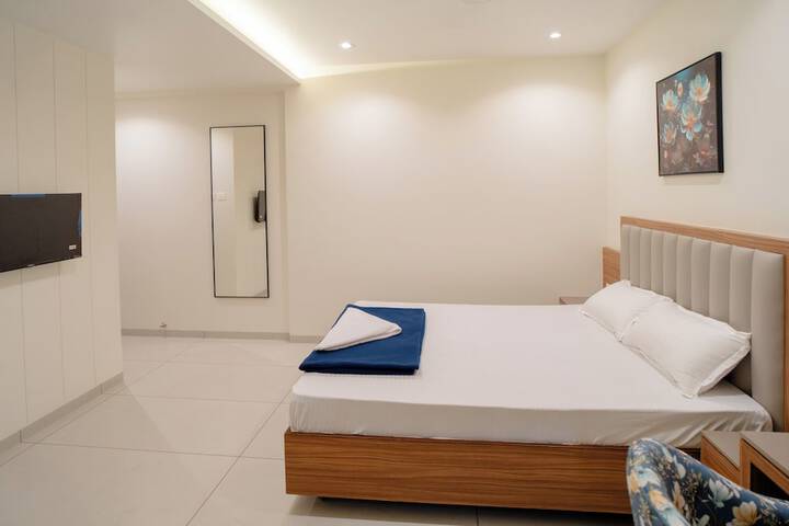 Room 21 of 25