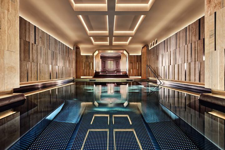 Pool 76 of 127