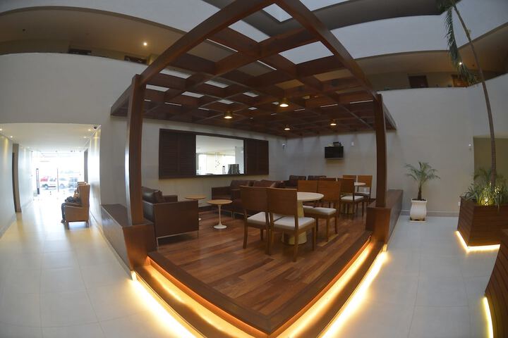 Guest Lobby