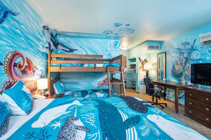 Room 28 of 67