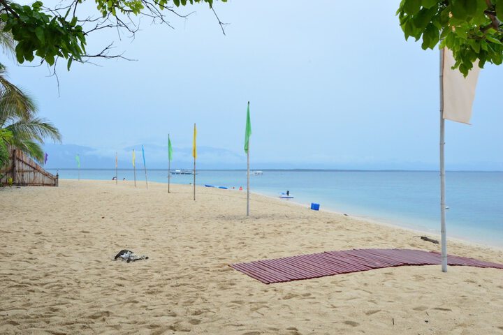 Beach 34 of 39