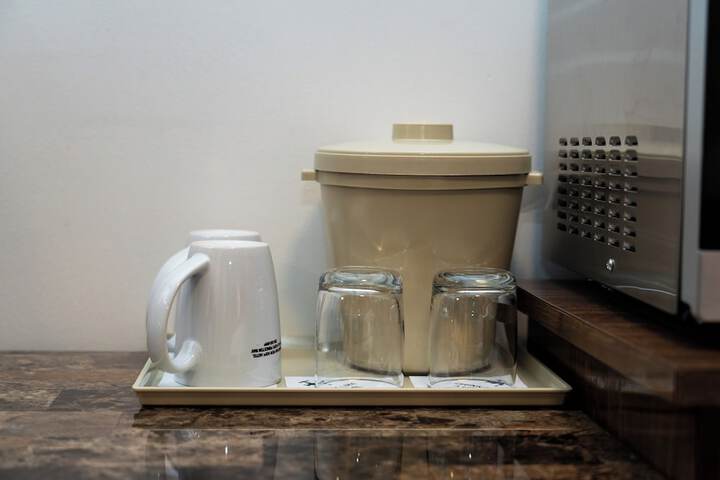 Breakfast/Coffee Service 32 of 61