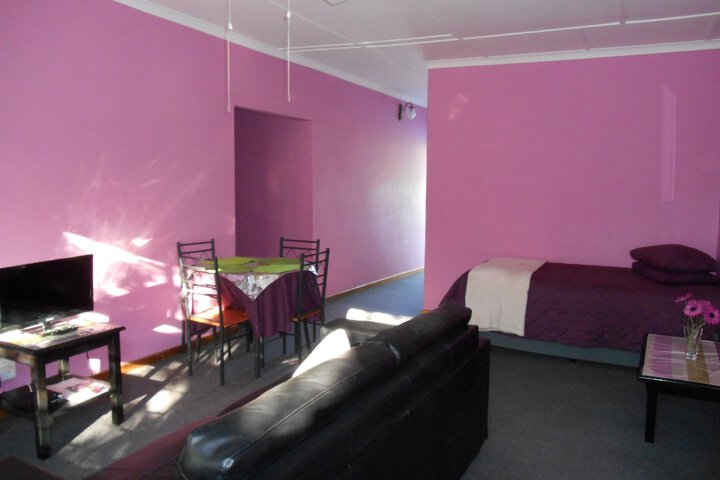 Room 30 of 50