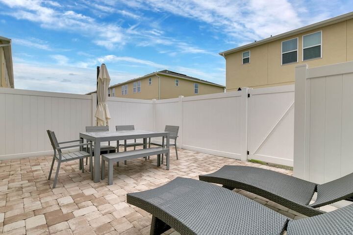 Terrace/Patio 16 of 28